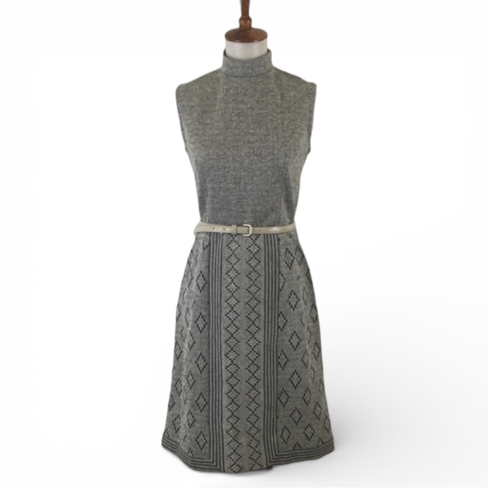 Vintage 70s Dress Women’s XS Mock‎ Neck Sleeveless Ribbed Sheath